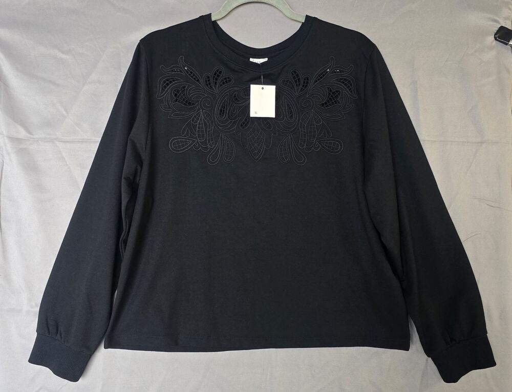 A New Day Sweatshirt Womens Medium Black Paisley Embroidered Cutout Pullover